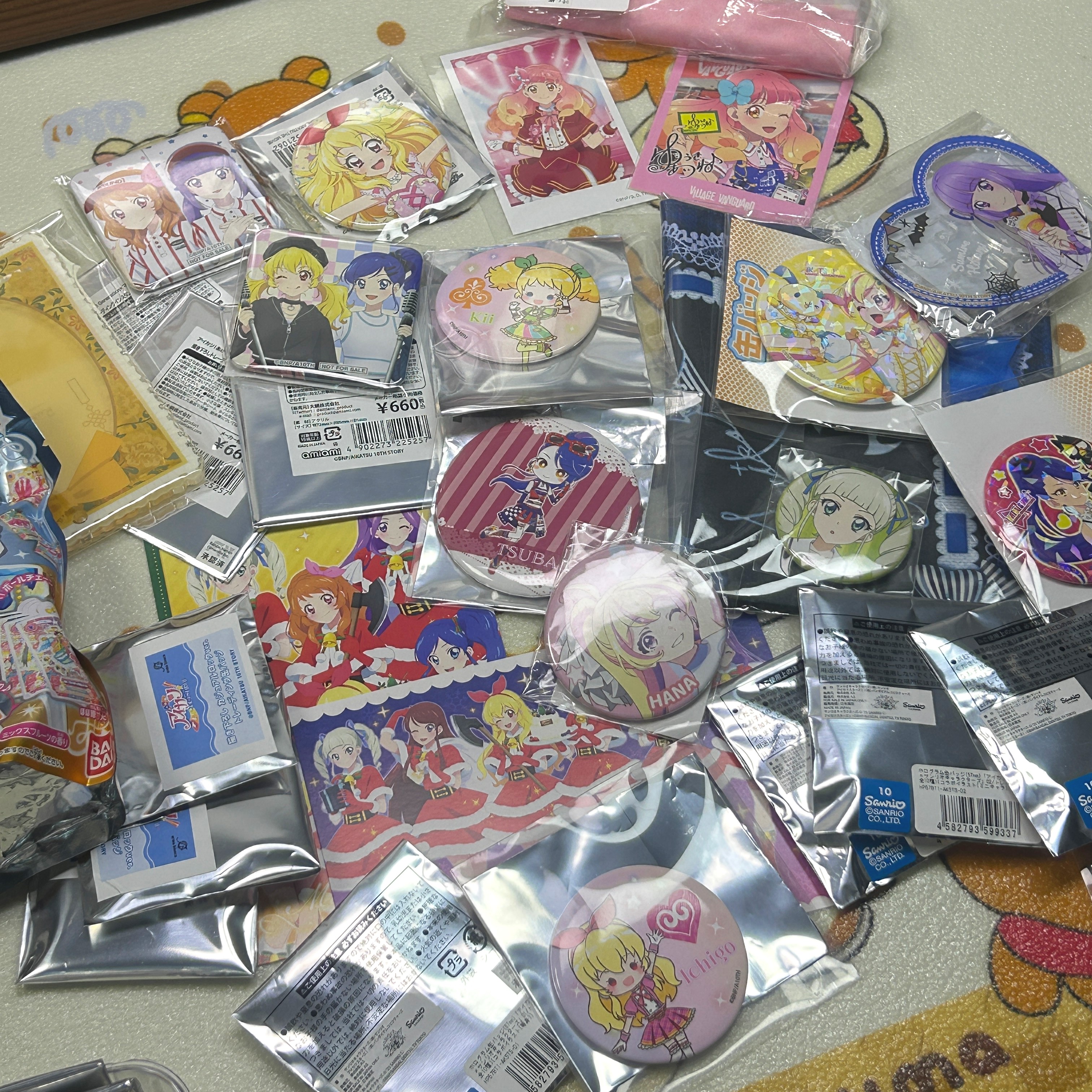 偶像活动中古商品大混斗吧唧亚克力小卡
