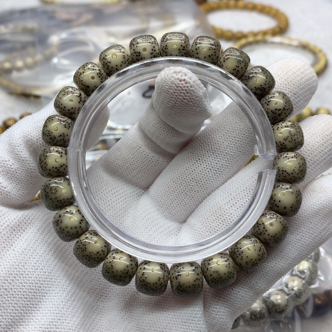 星月菩提吊坠126656888800