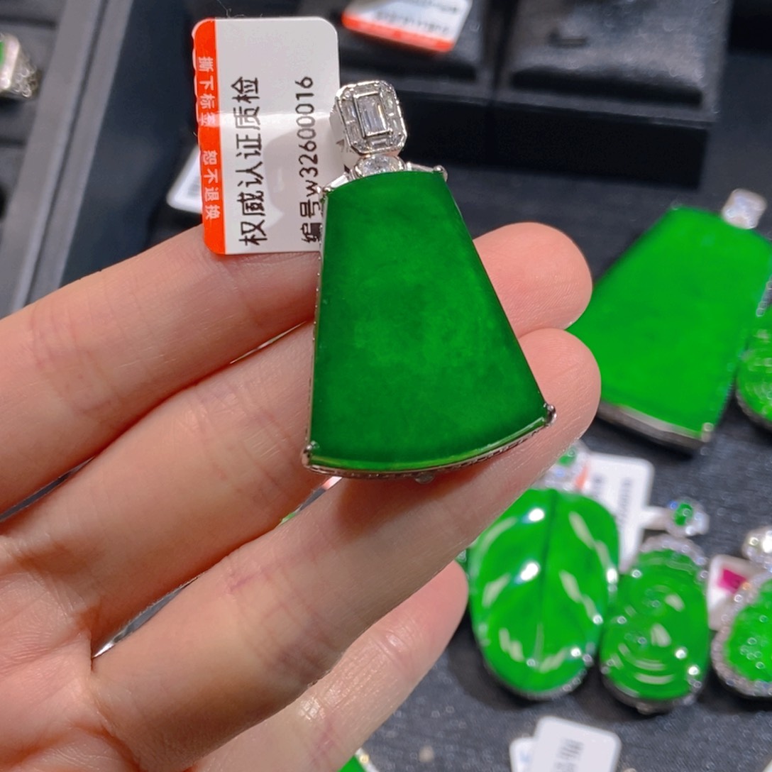 翡翠银S925镶嵌吊坠(不含链)