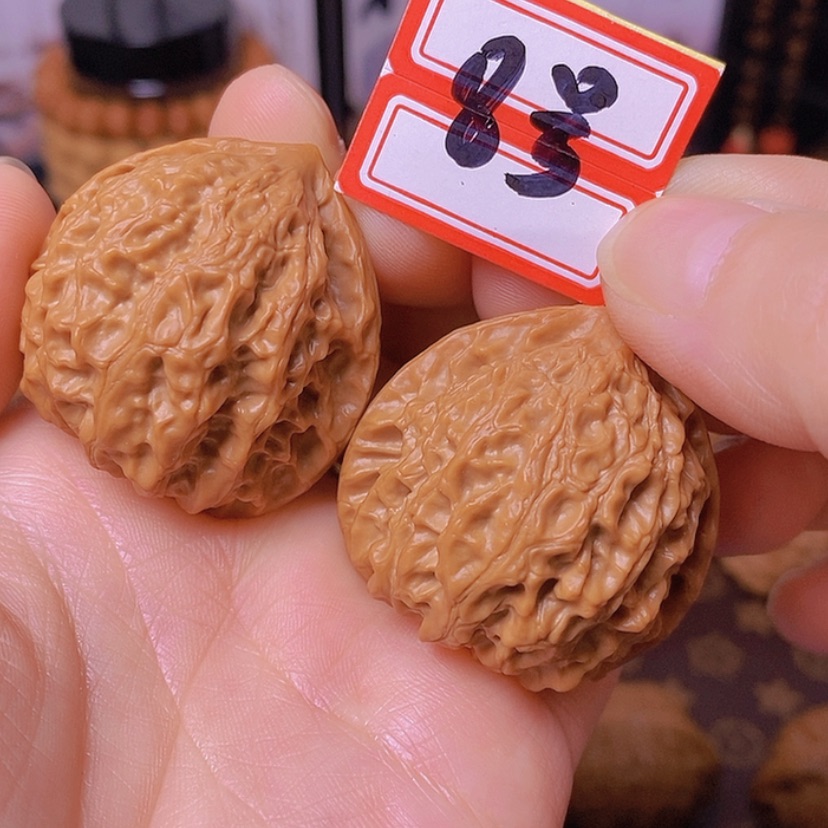 【闪购商品】文玩核桃把件37金牛