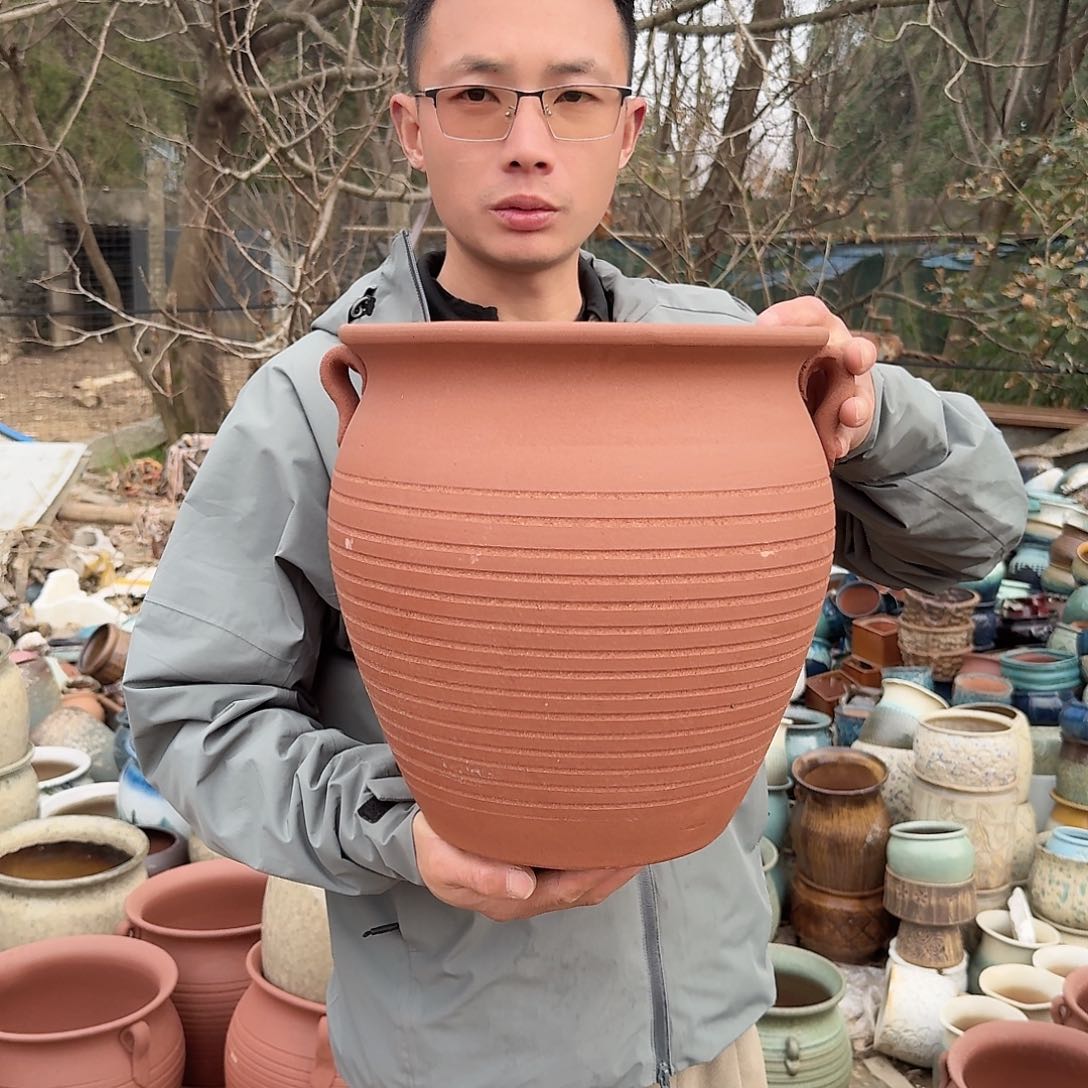 紫砂花盆口27高31（一个红陶大号