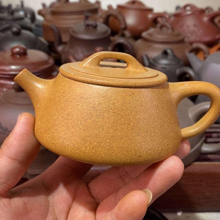 紫砂茶壶精工制作