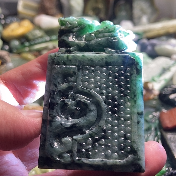 翡翠吊坠(不含链)未镶嵌