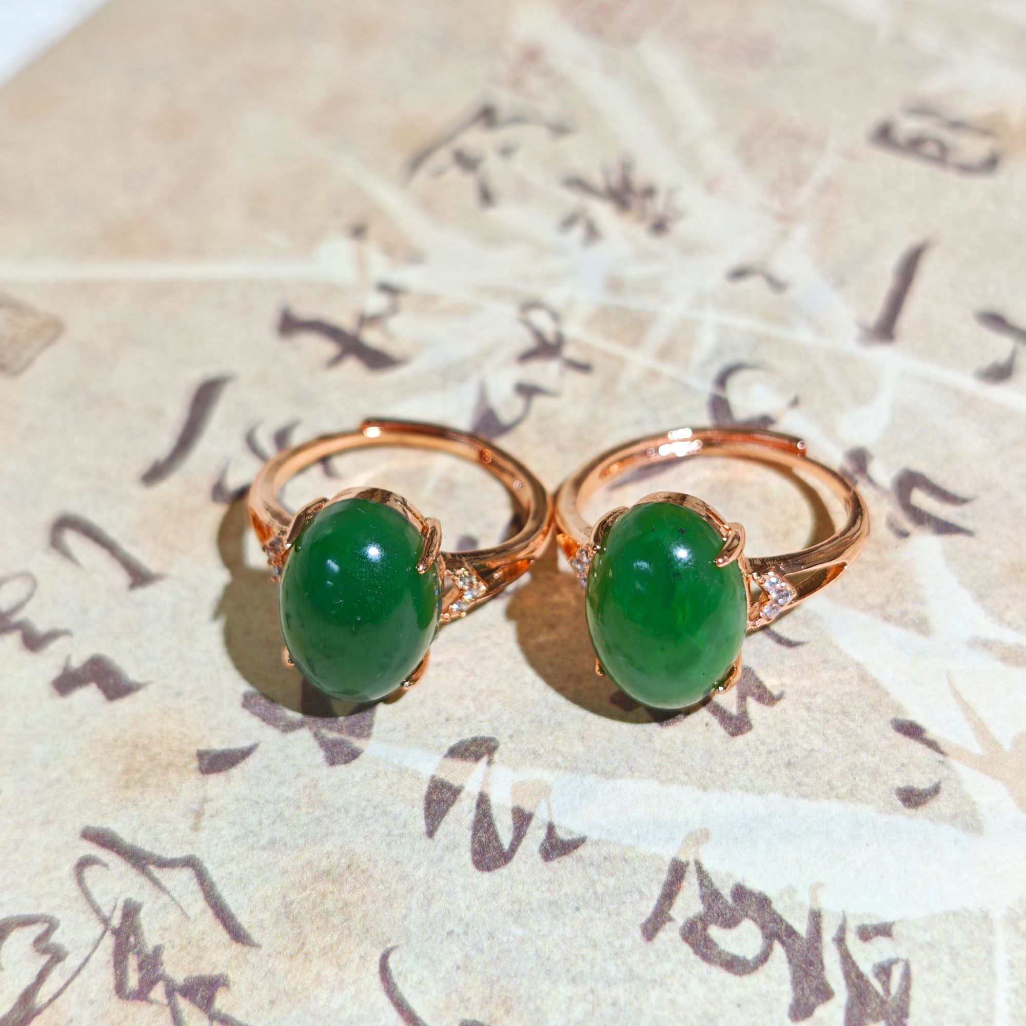 和田玉 精致碧玉鸽子蛋戒指 多样性发货 拍一发一 H803