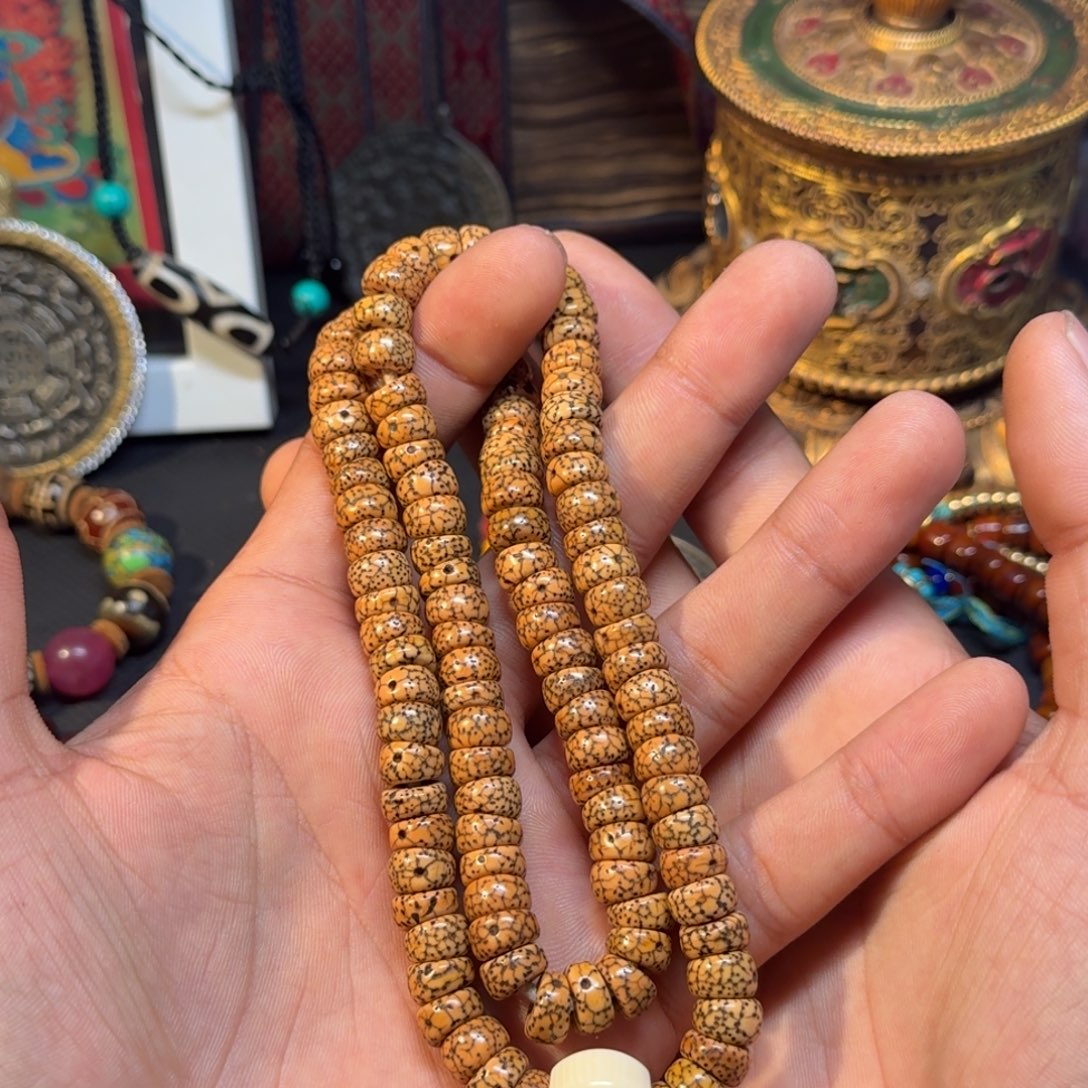 藏传小九宫牌念珠