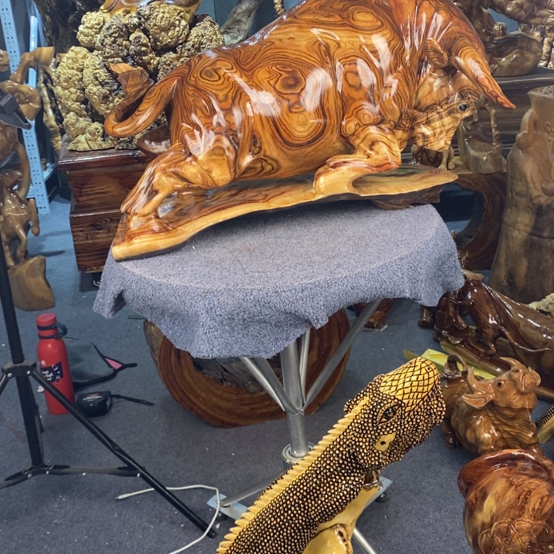 乄***木木雕摆件牛香樟木