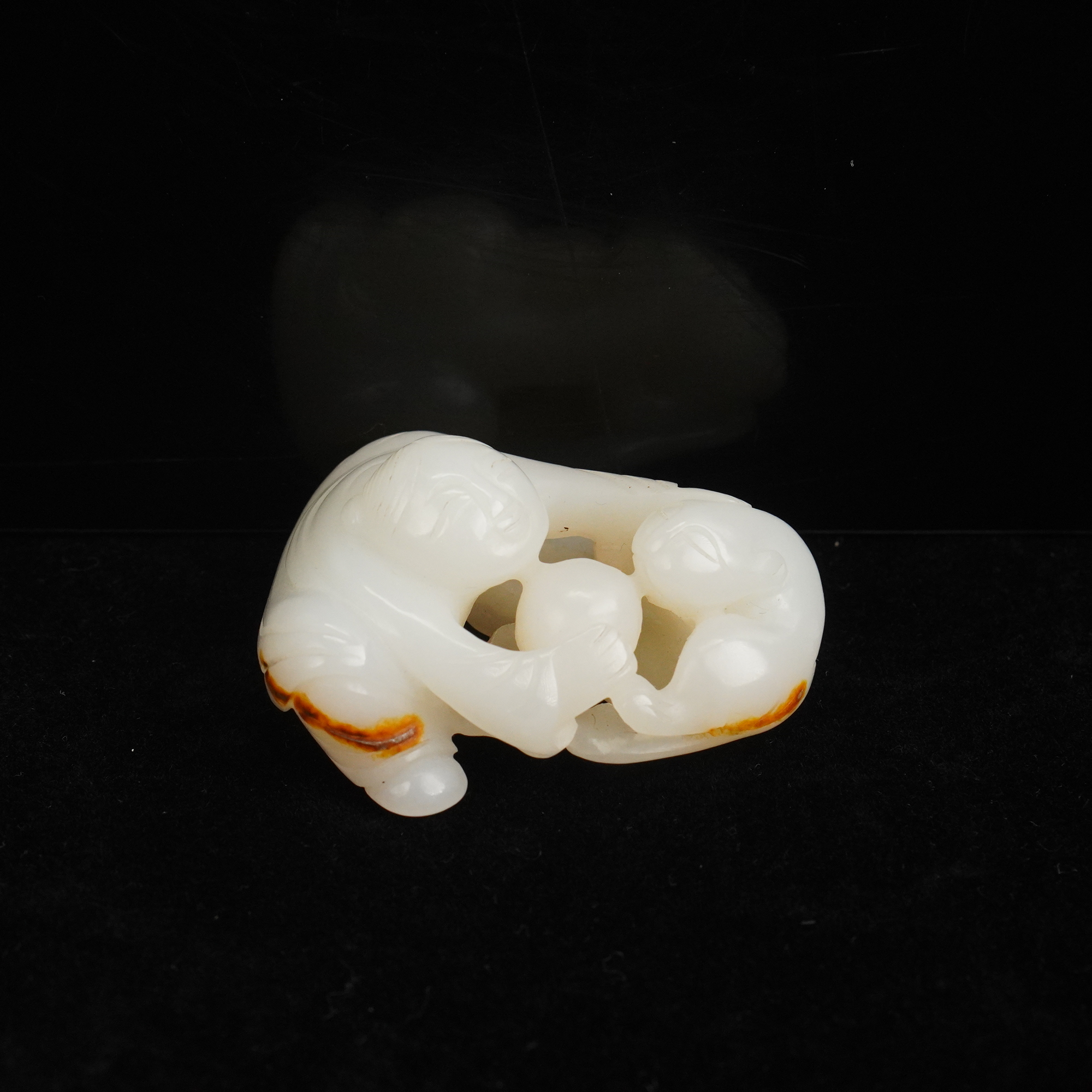 【清】白玉童子戏猫（重55g）QTY587