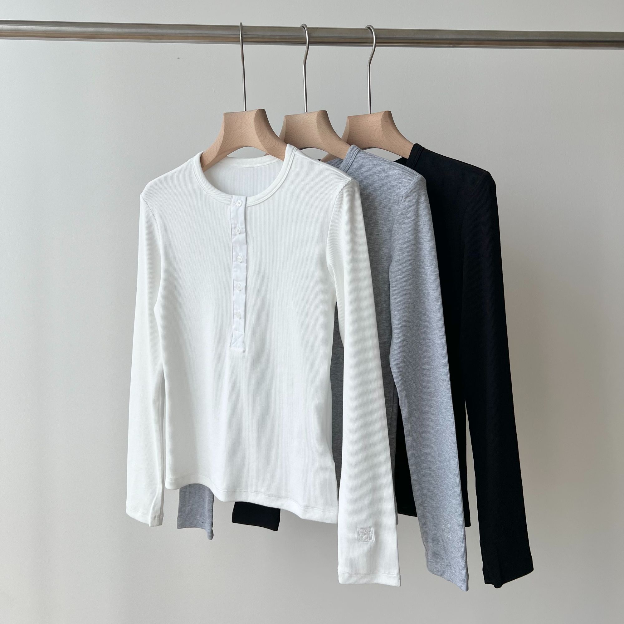 【芊羽】Tot亨利领长袖上衣