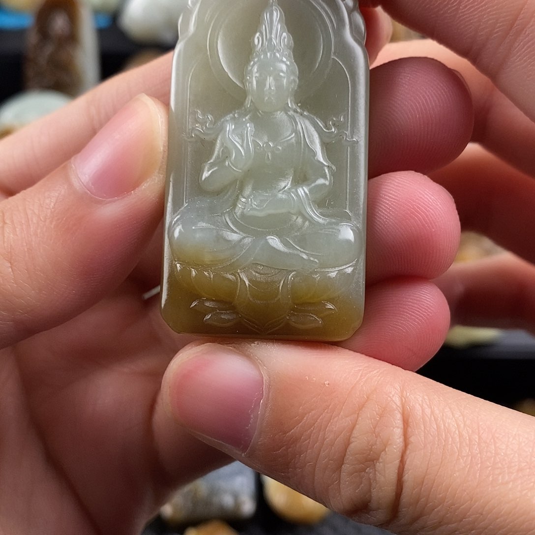 和田玉挂件未镶嵌