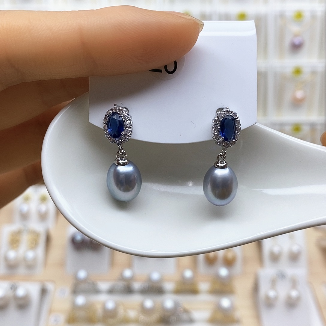 淡水珍珠吊坠(赠链)银S925镶嵌