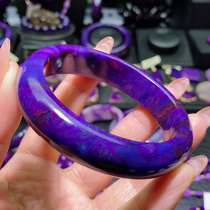 苏纪石（舒俱来）手镯未镶嵌