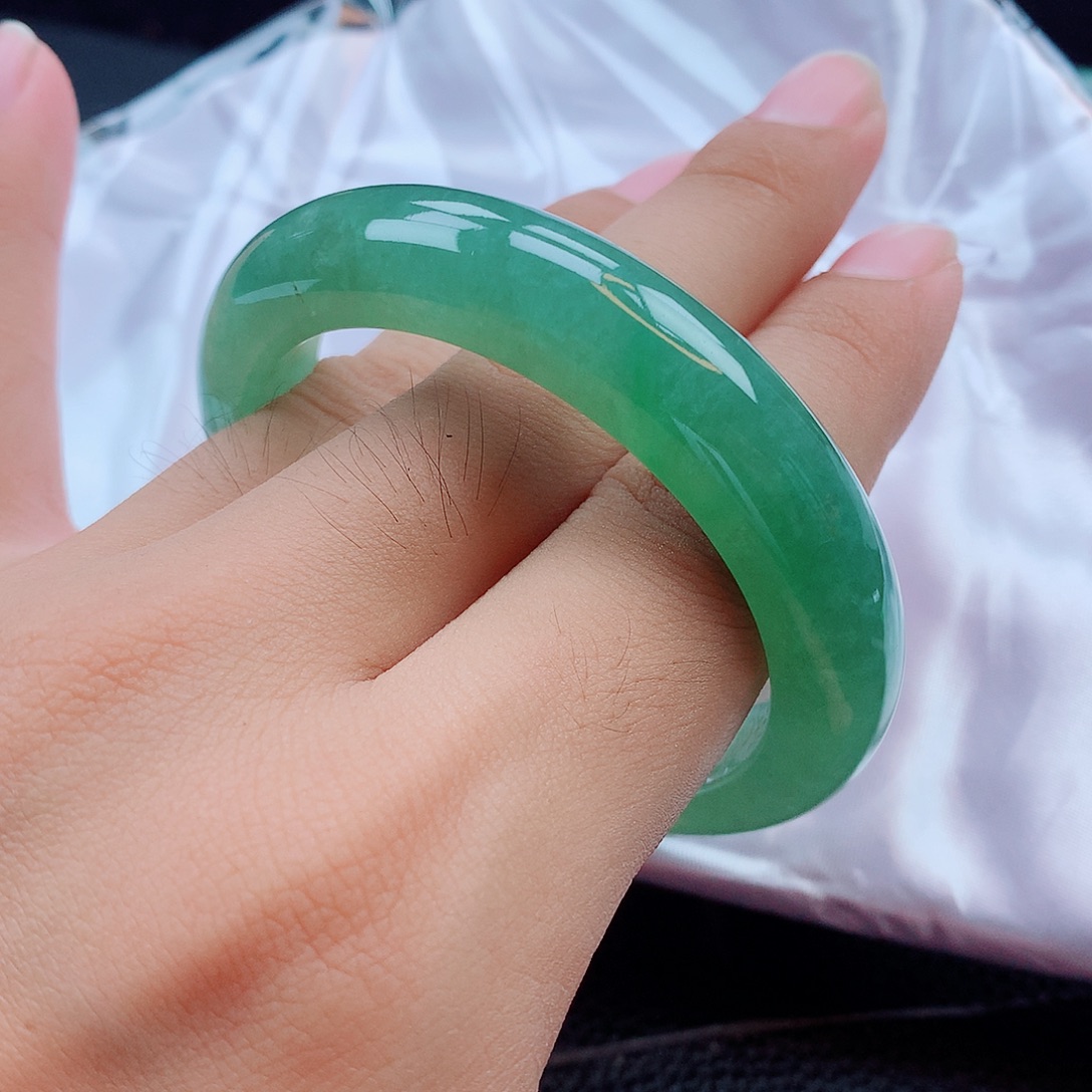 未镶嵌手镯翡翠天然缅甸翡翠A货手镯 