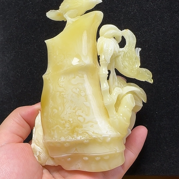 蜜蜡珠宝奇石未镶嵌