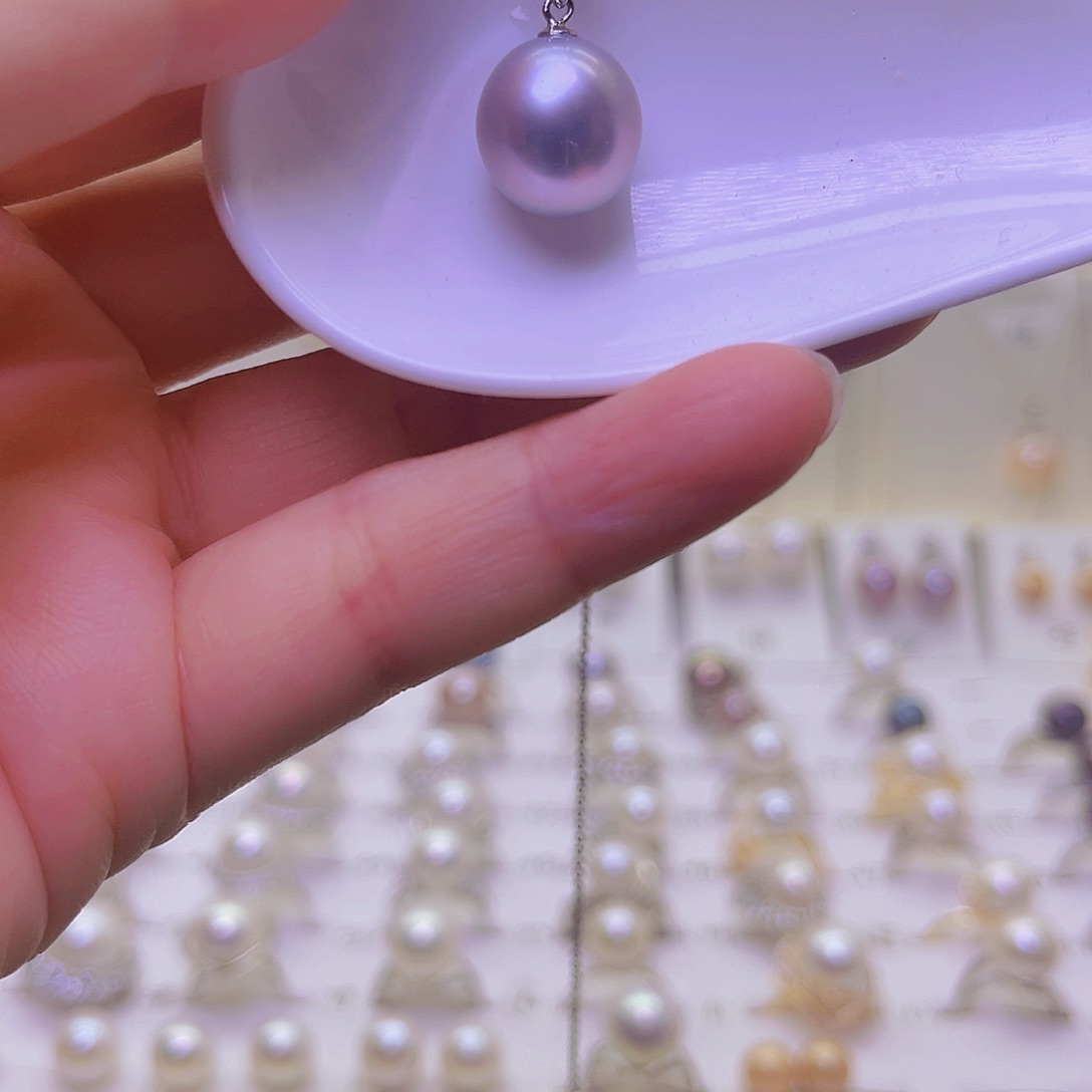 颈饰银S925镶嵌淡水珍珠