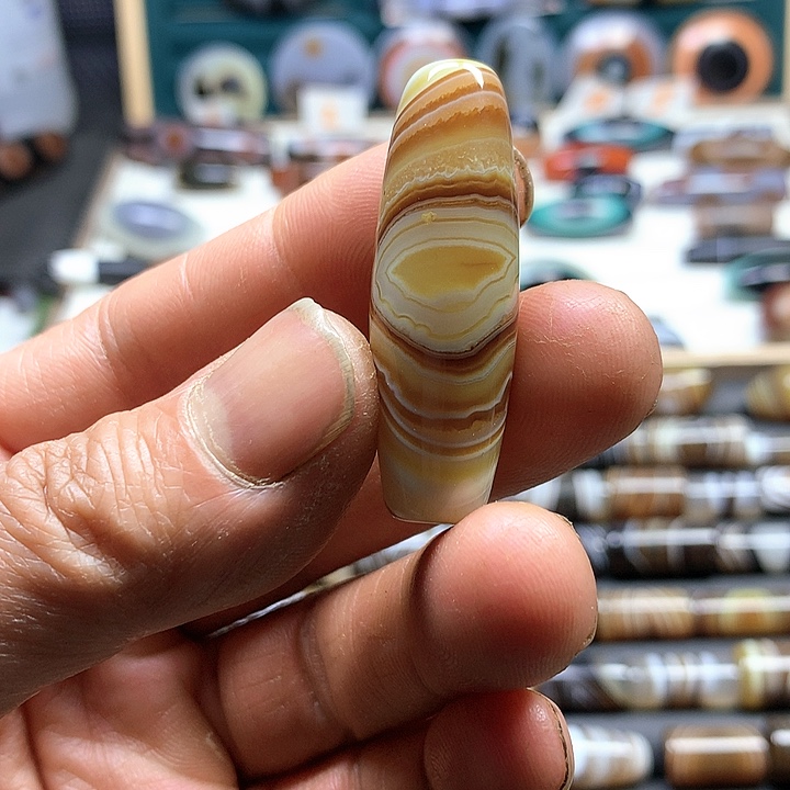 未镶嵌颈饰玛瑙/玉髓未***～