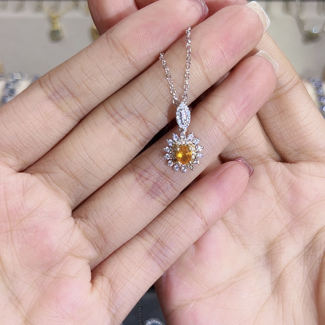 石榴石（芬达石）吊坠(赠链)银S925镶嵌A***e