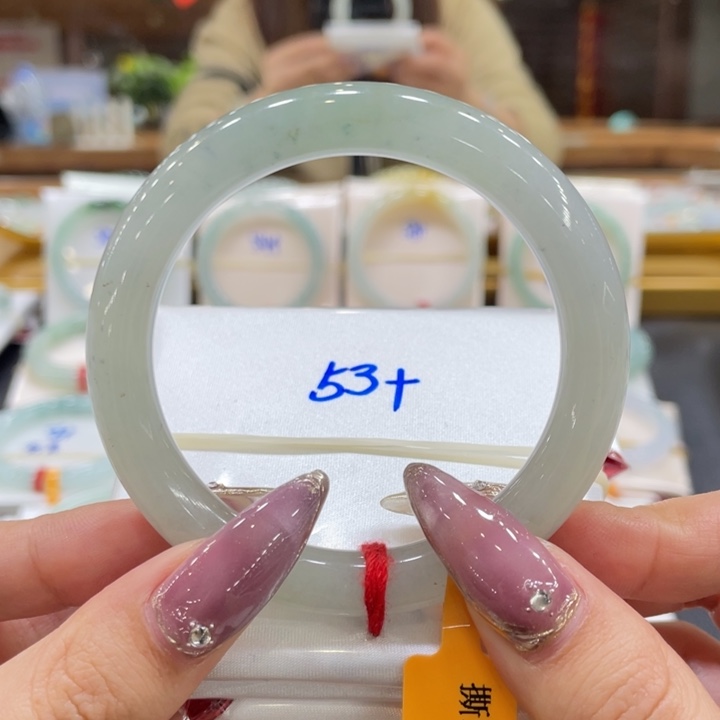 翡翠手镯未镶嵌勾*手翡翠