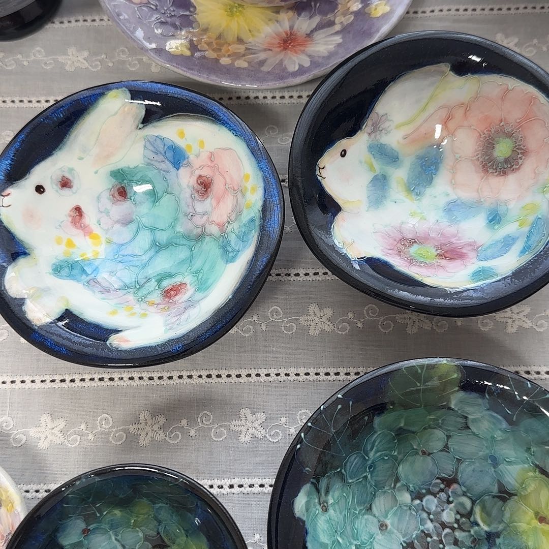 爱***境茶盏哈哈好想好开心的