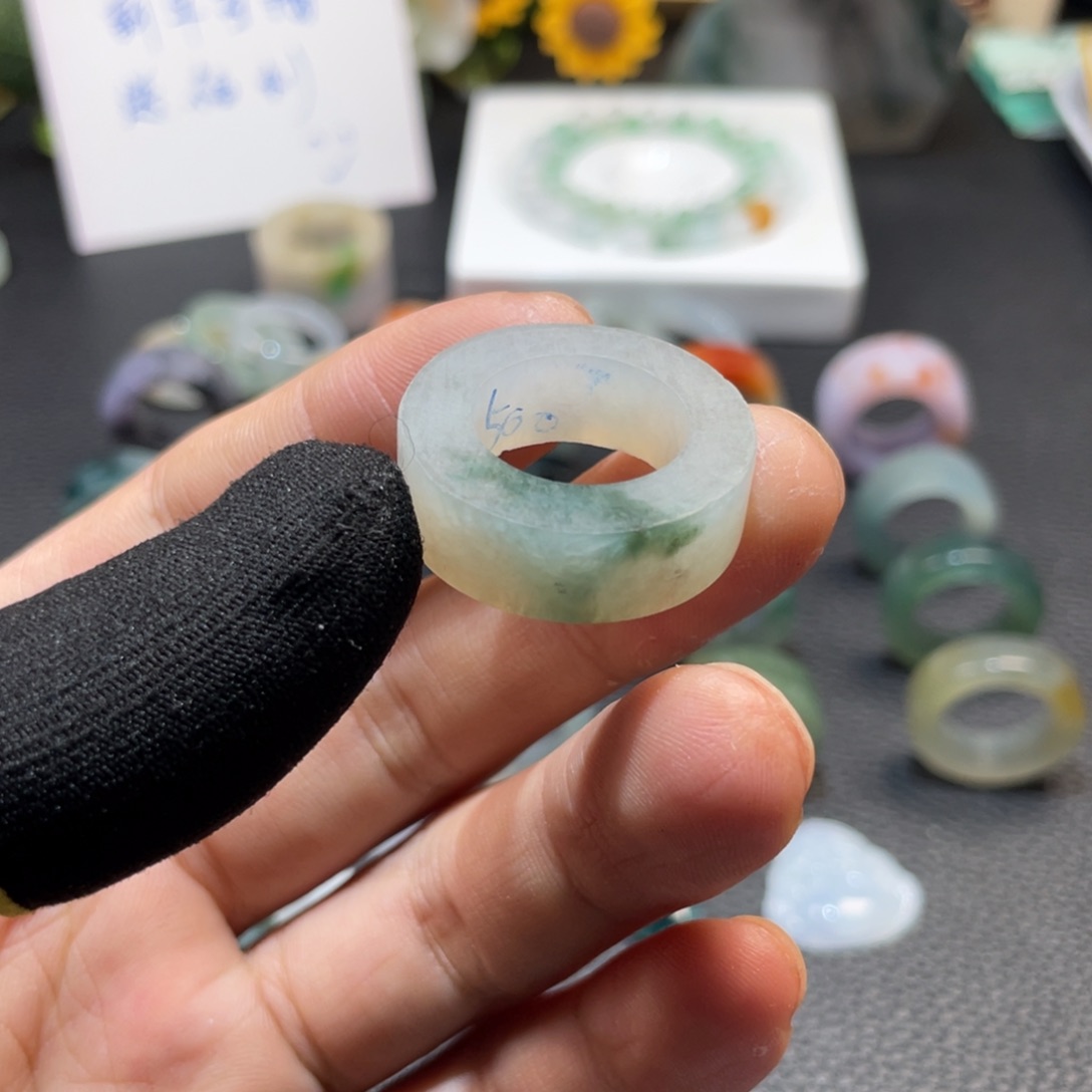 定制翡翠未镶嵌天然翡翠