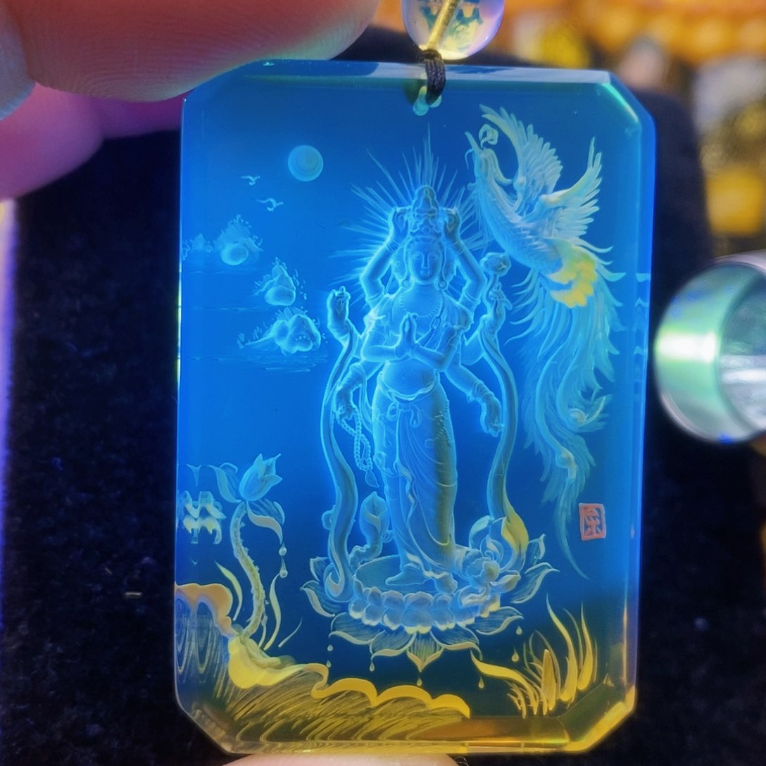 【闪购商品】蓝珀颈饰未镶嵌蓝珀阴雕