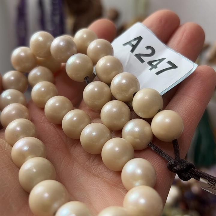 m***妈玛瑙/玉髓未镶嵌颈饰