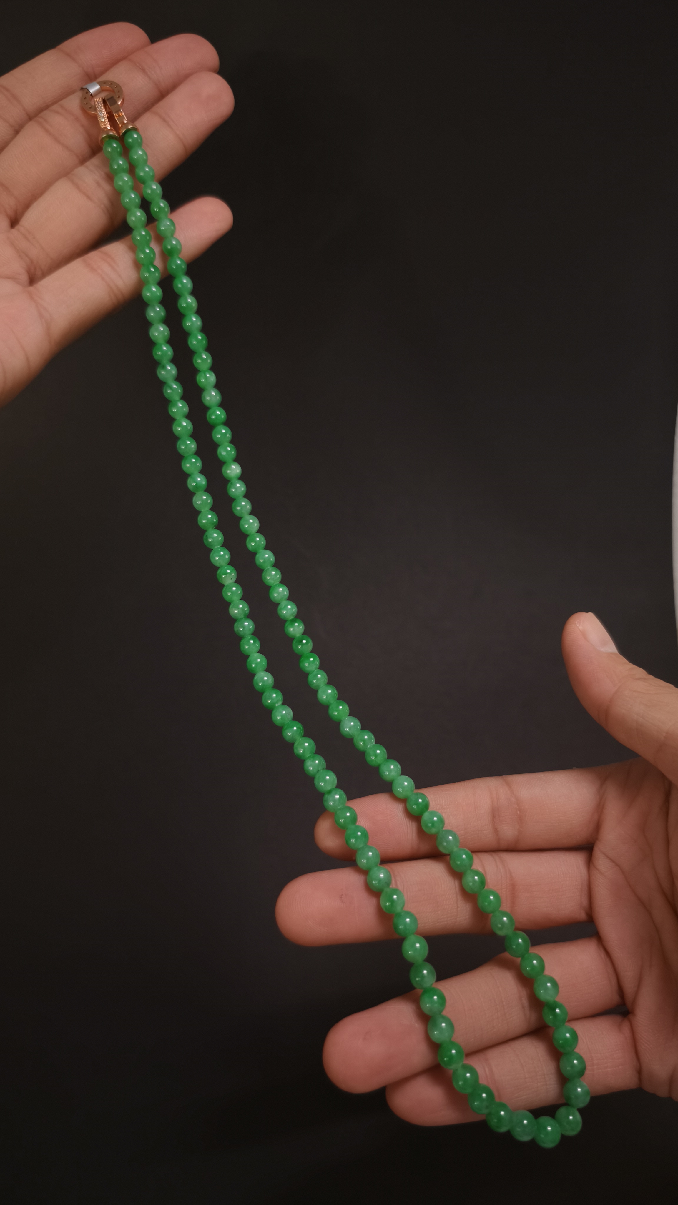 天然缅甸翡翠满绿珠链A货