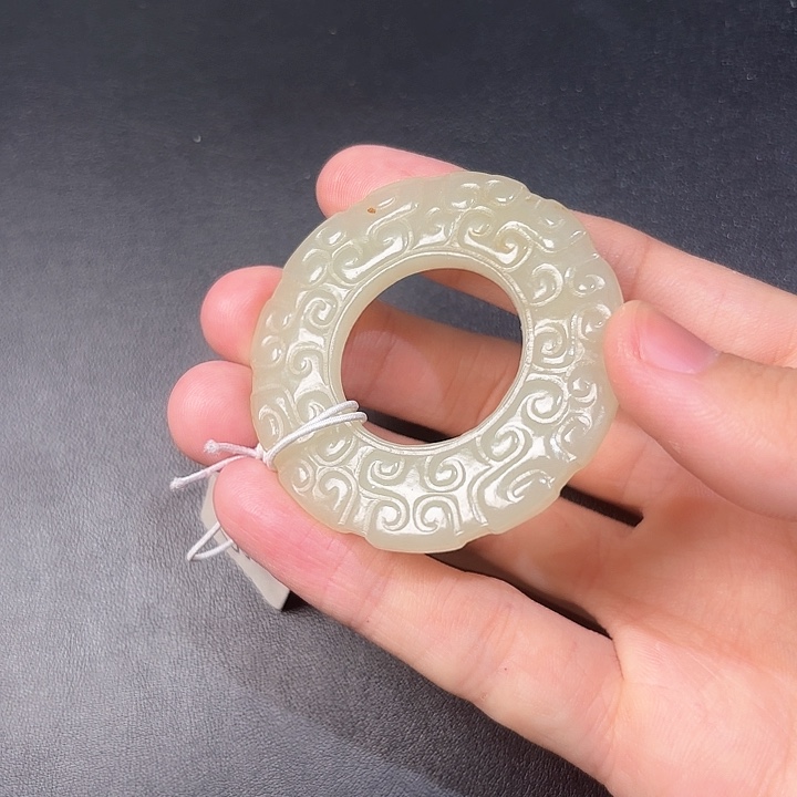 和田玉挂件未镶嵌杨*勇