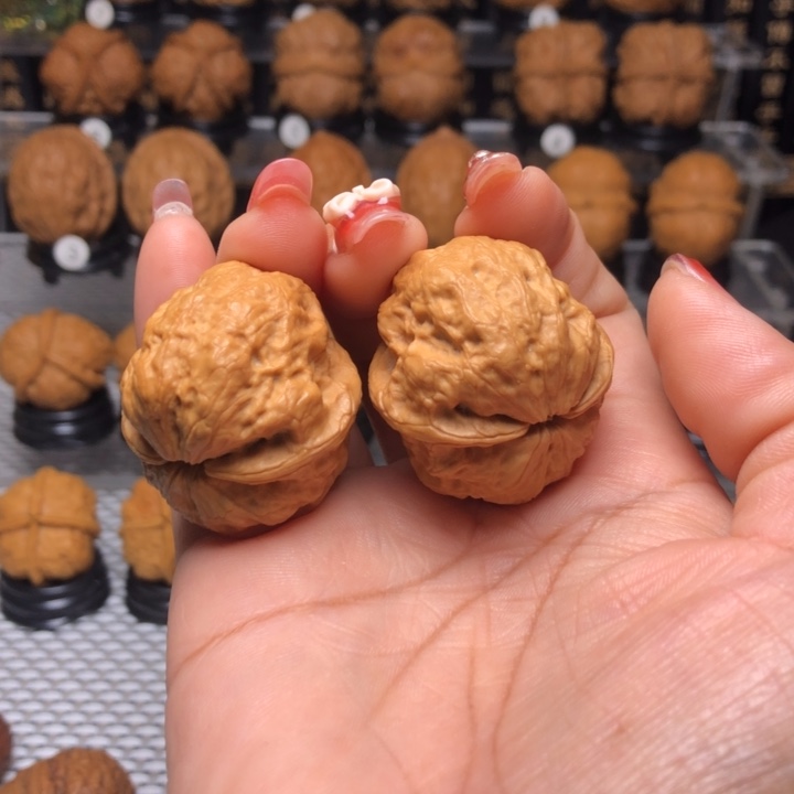 橄榄核吊坠20玉龙金蟾