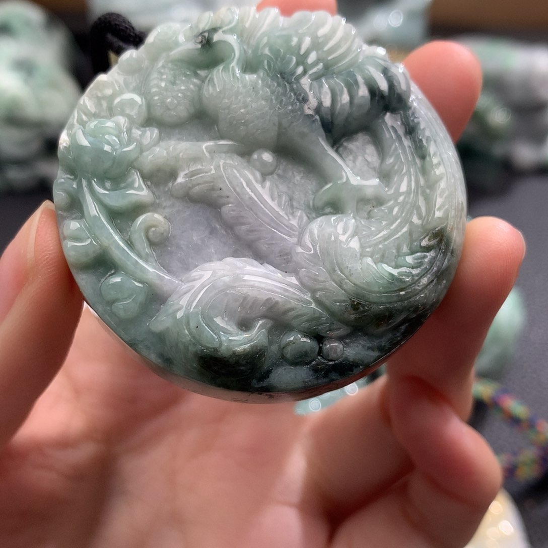 吊坠(不含链)未镶嵌翡翠