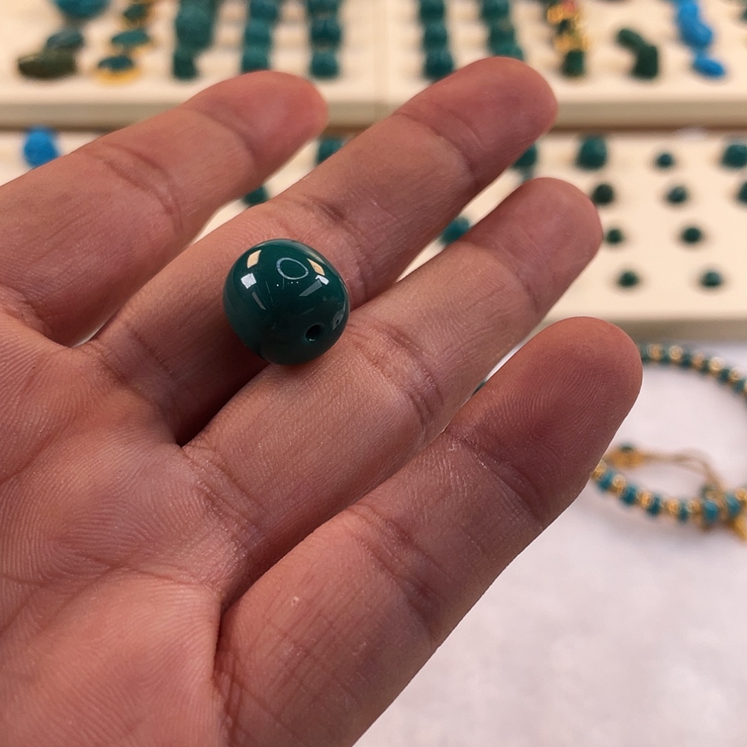 绿松石未镶嵌耳饰