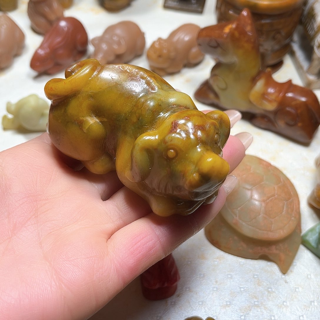 白玉菩提吊坠白玉菩提吊坠