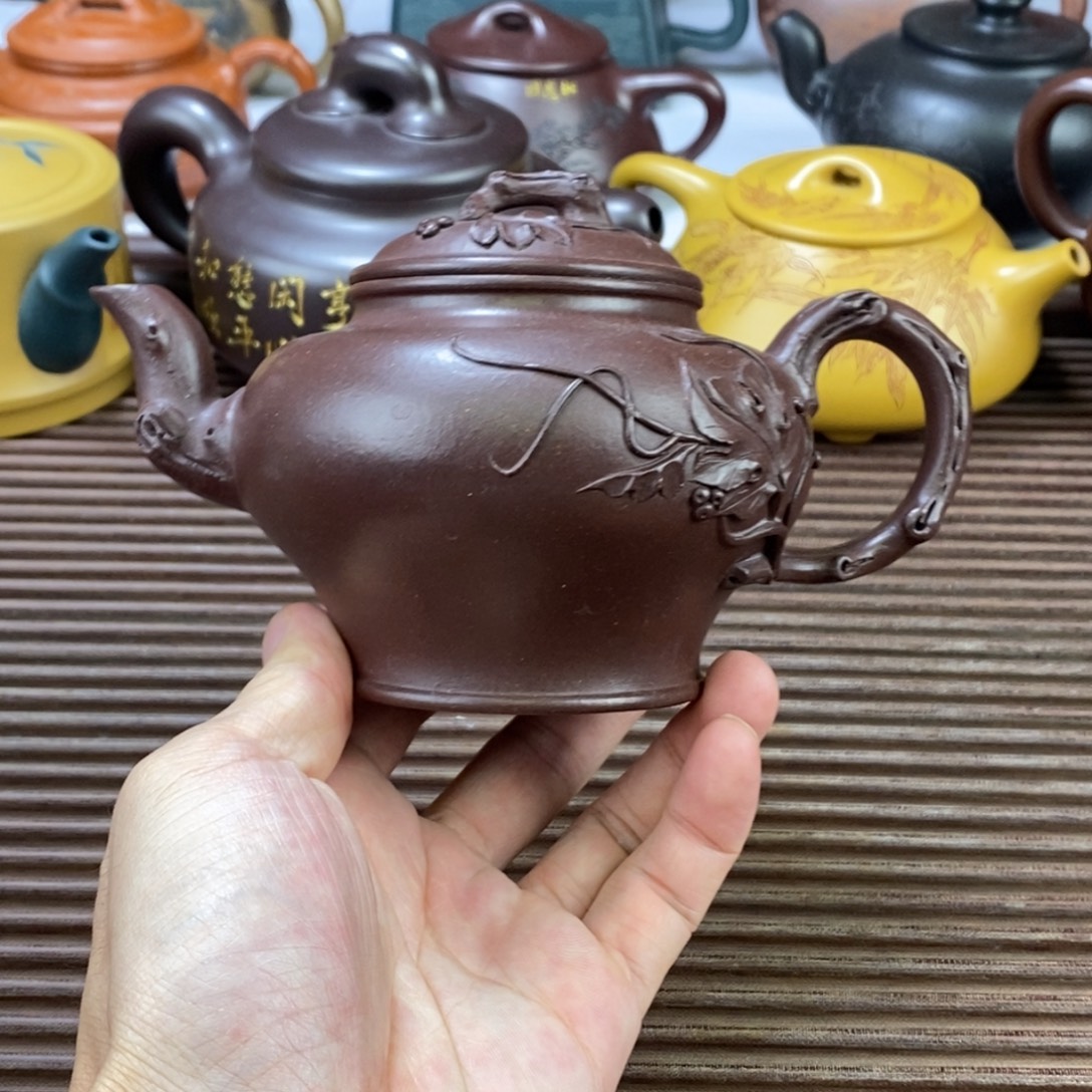 茶壶紫砂白2 报春