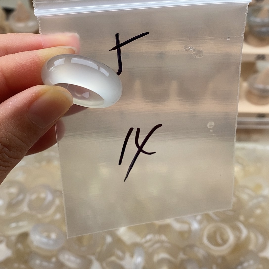 未镶嵌戒指玛瑙/玉髓