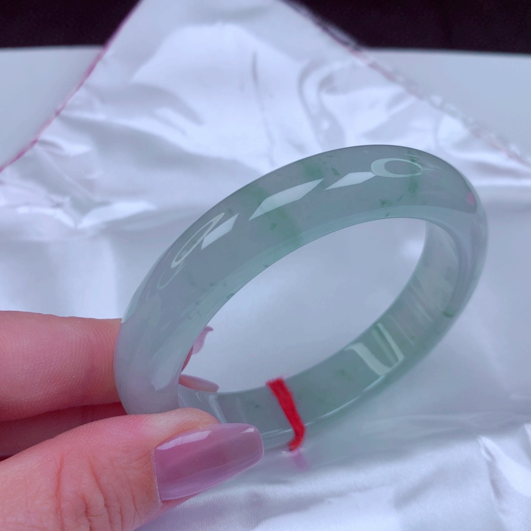 翡翠未镶嵌手镯手镯