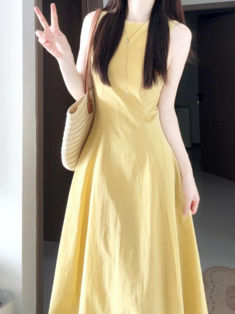 无袖背心吊带连衣裙子女夏季2025新款流行绝美海边度假风长裙2766