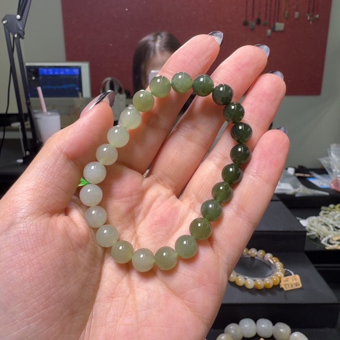 未镶嵌和田玉（糖玉）手链