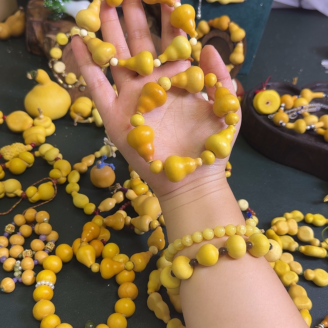 都***嘛大叶紫檀（黑酸枝木类）