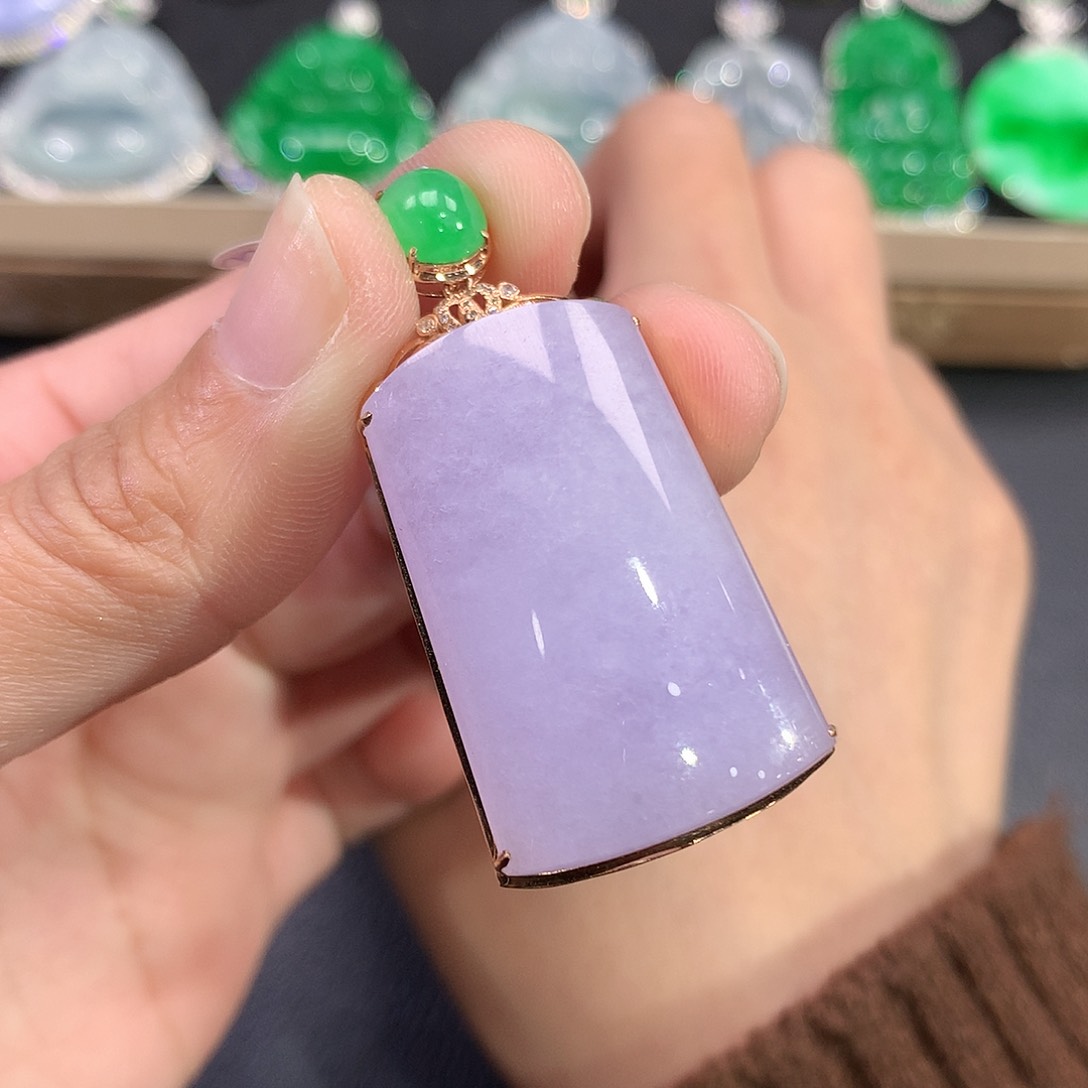 翡翠吊坠(赠链)18K金镶嵌