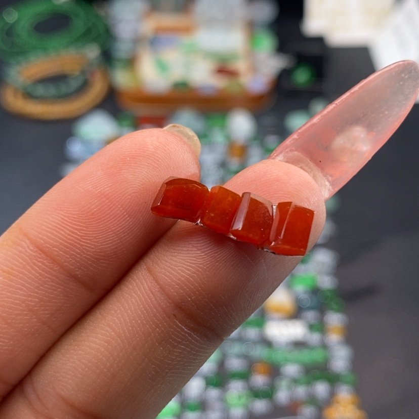 【闪购商品】翡翠挂件未镶嵌切割