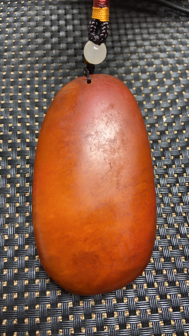 和田玉吊坠未镶嵌999