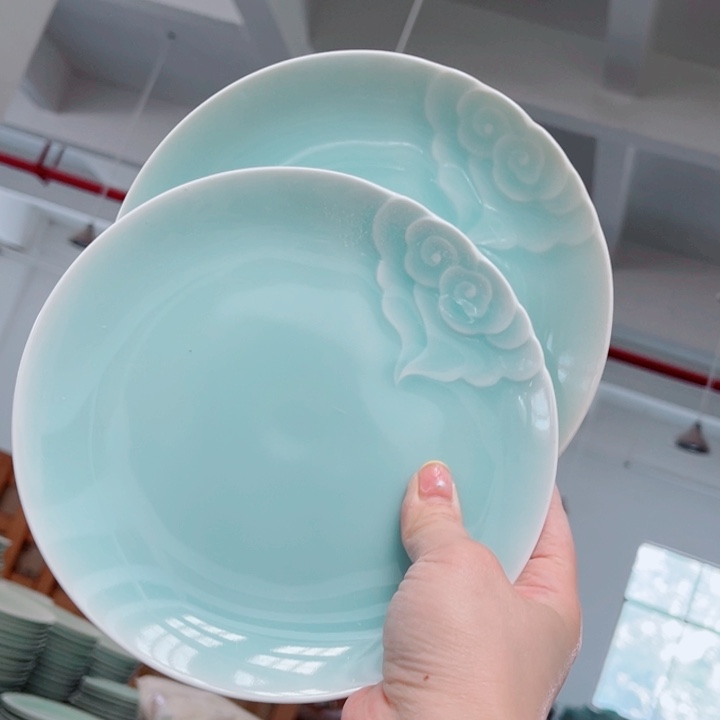 青瓷哈哈哈哈就哈哈哈哈哈哈