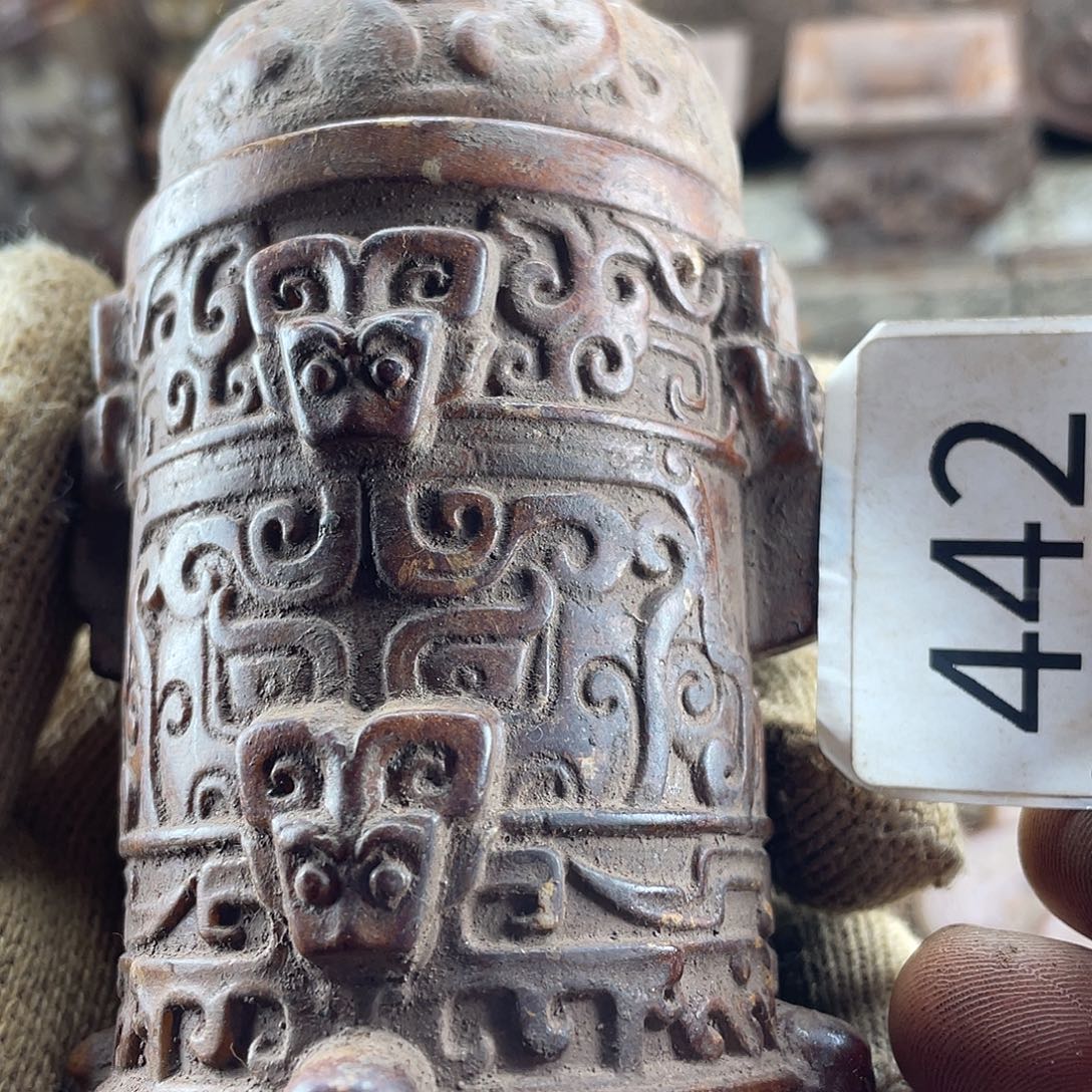 和田玉（糖玉）未镶嵌挂件