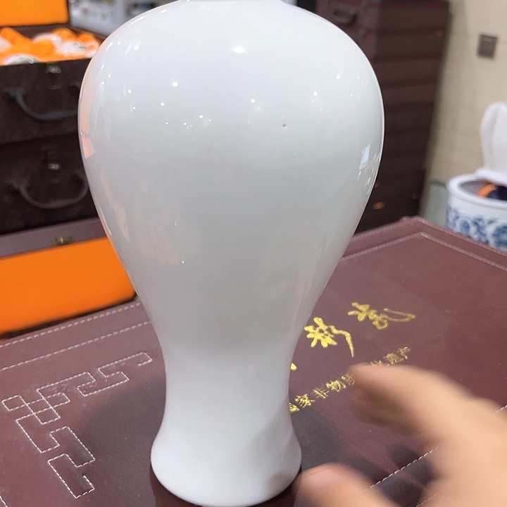 山****司釉下五彩的瓷器和瓷器