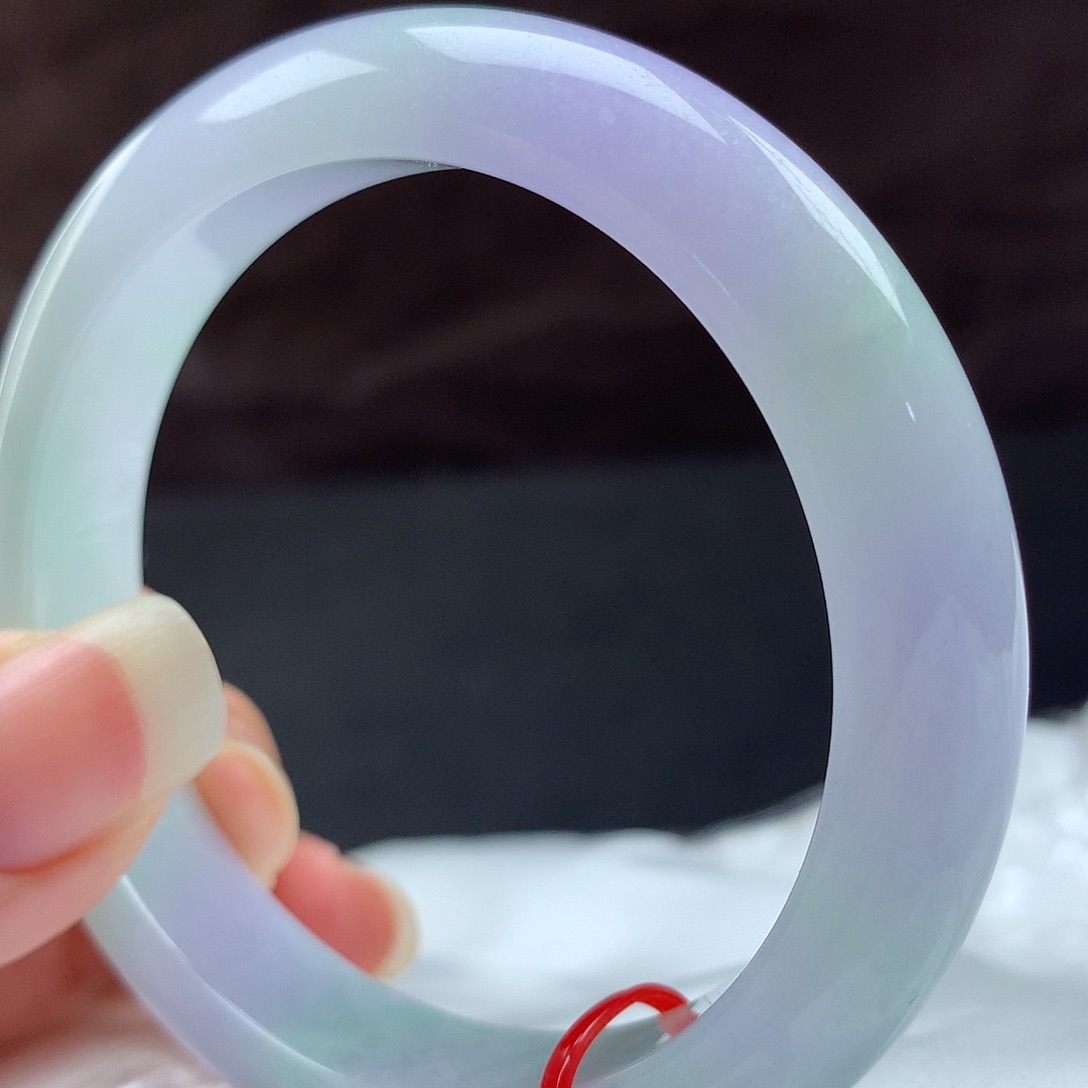 翡翠手镯未镶嵌96763，