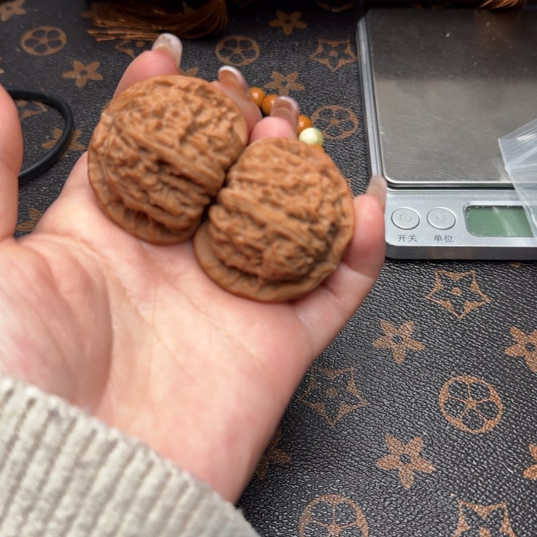 把件文玩核桃43白G542