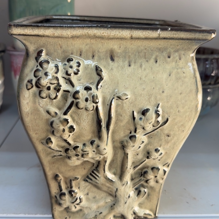 紫砂花盆口20高24，1111111