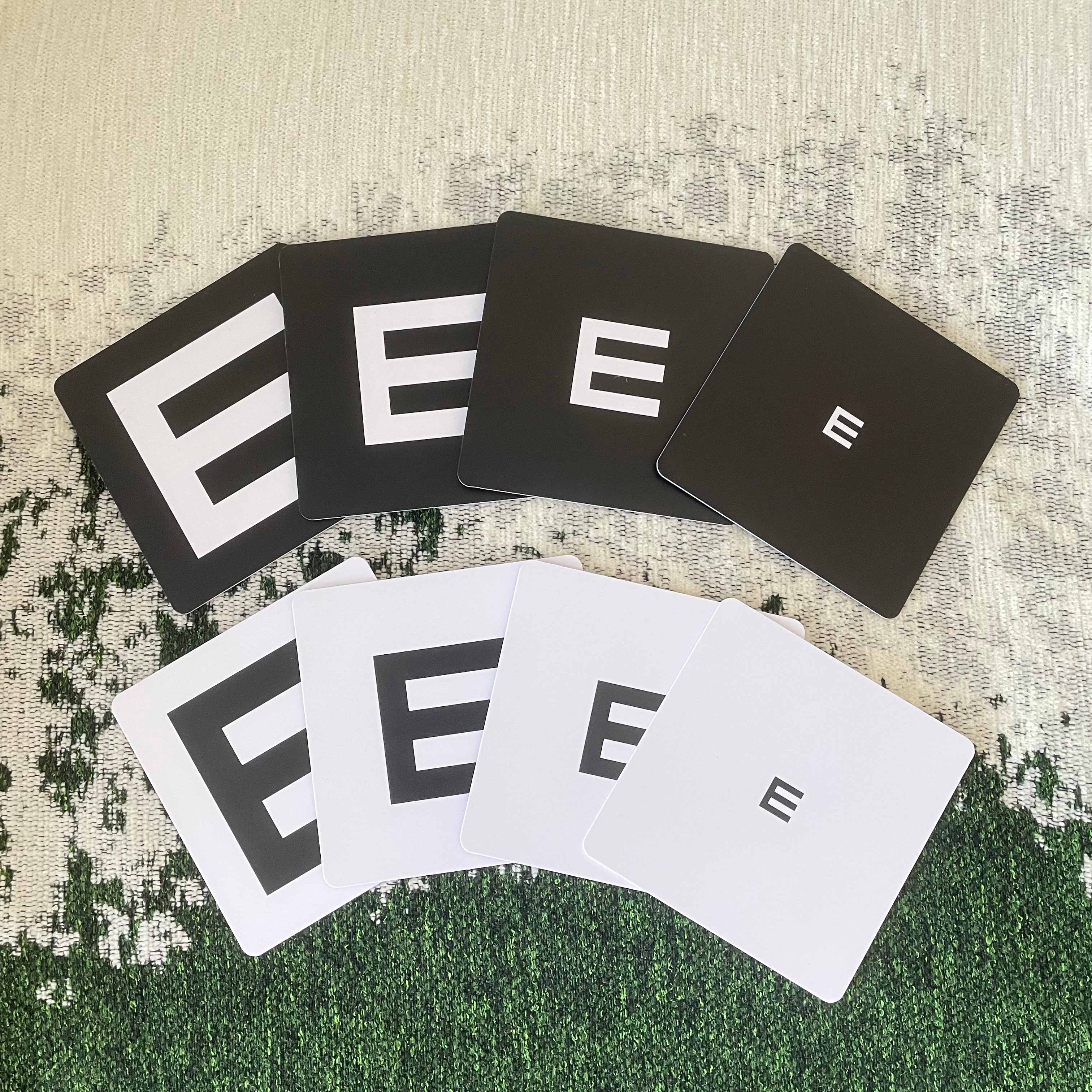 拉卡视力训练E卡户外近视训练卡片视标卡pvc