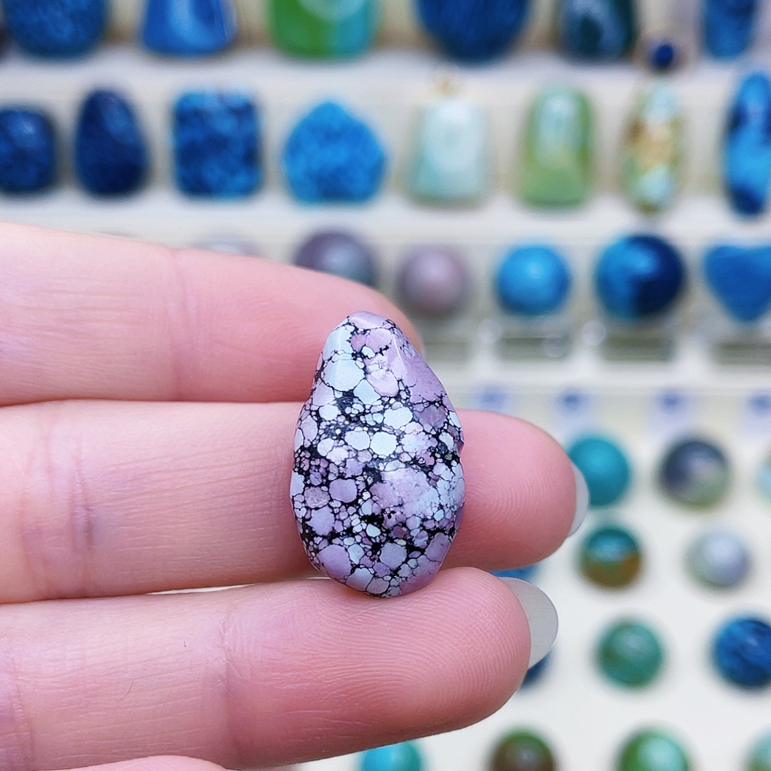 绿松石绿松石未镶嵌