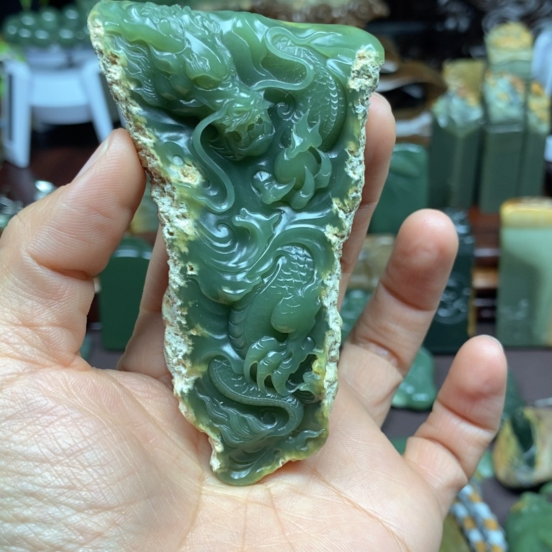 可***可岫岩河磨玉（透闪石质玉）未镶嵌颈饰