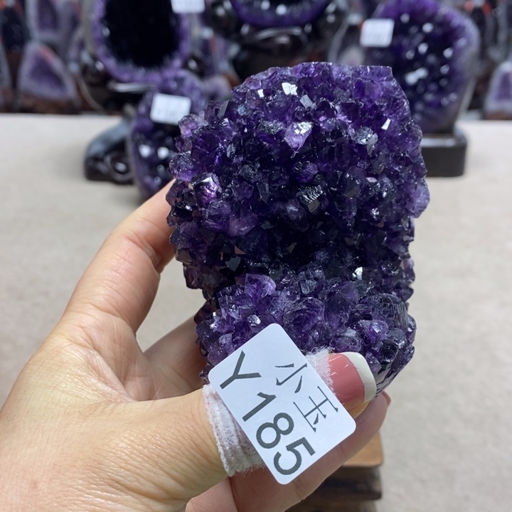 未镶嵌水晶大型摆件（非配饰）摆件